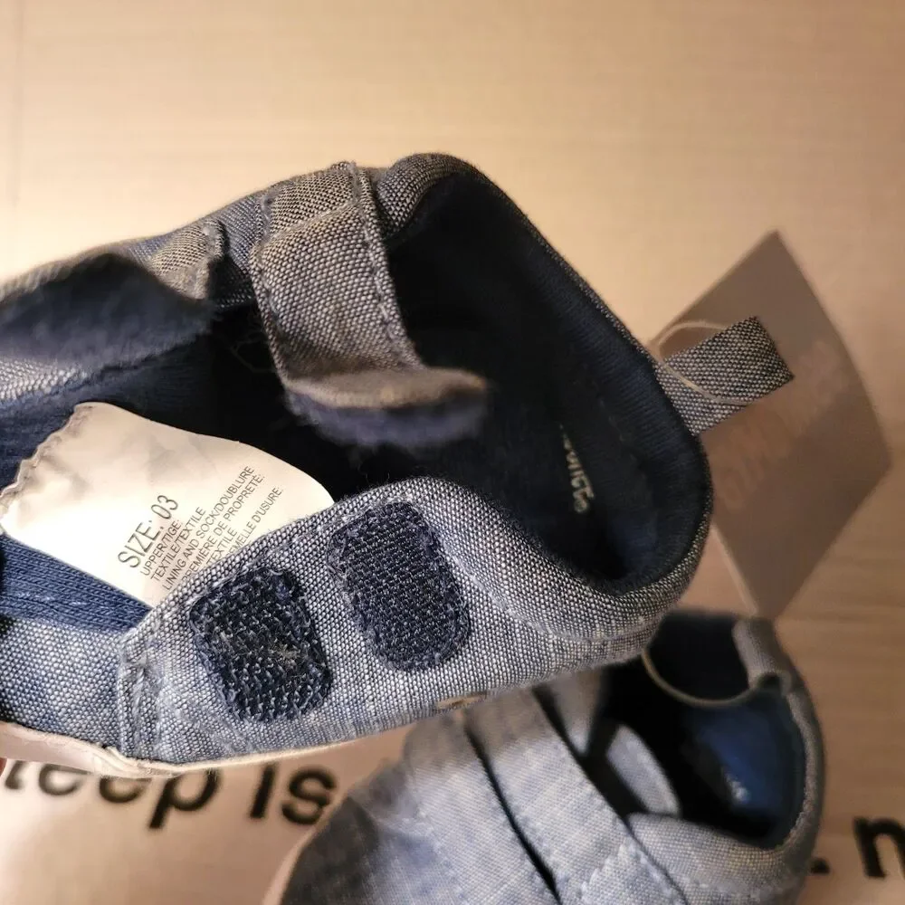Gymboree Soft Blue Denim Crib Baby Boy Infant cotton Shoes slip on 3 months mos